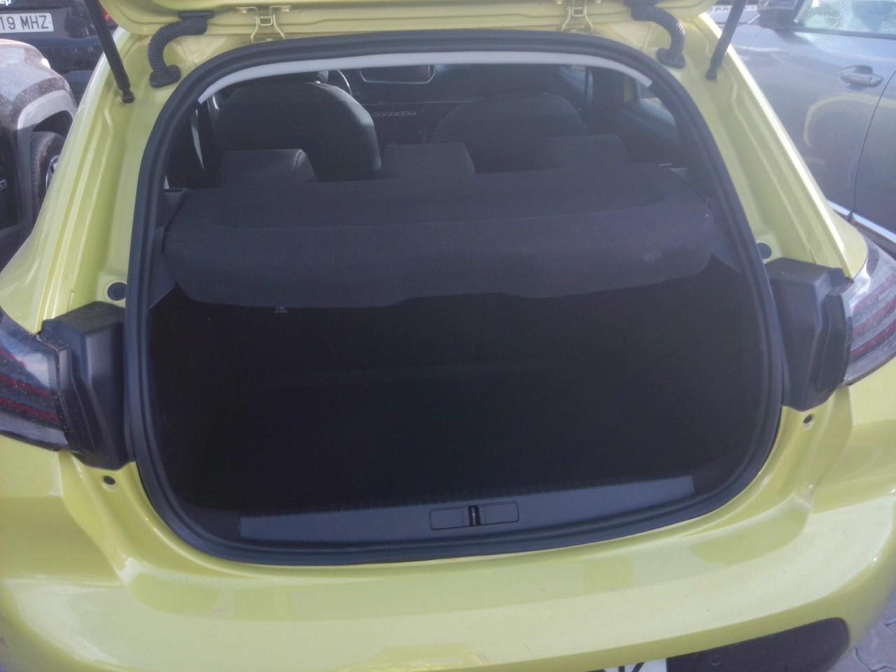 Foto Peugeot 208 13
