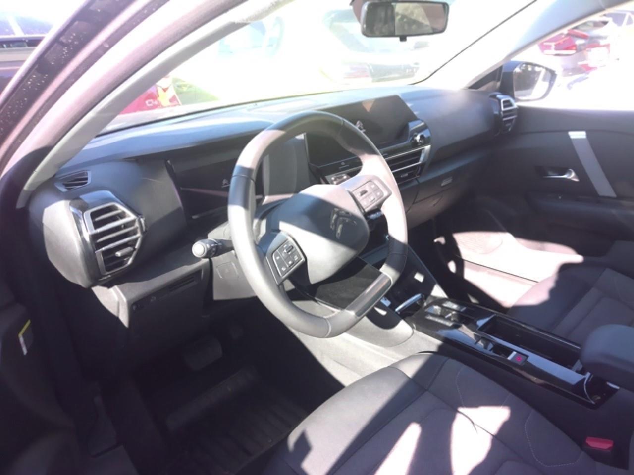 Foto Citroën C4 X 10