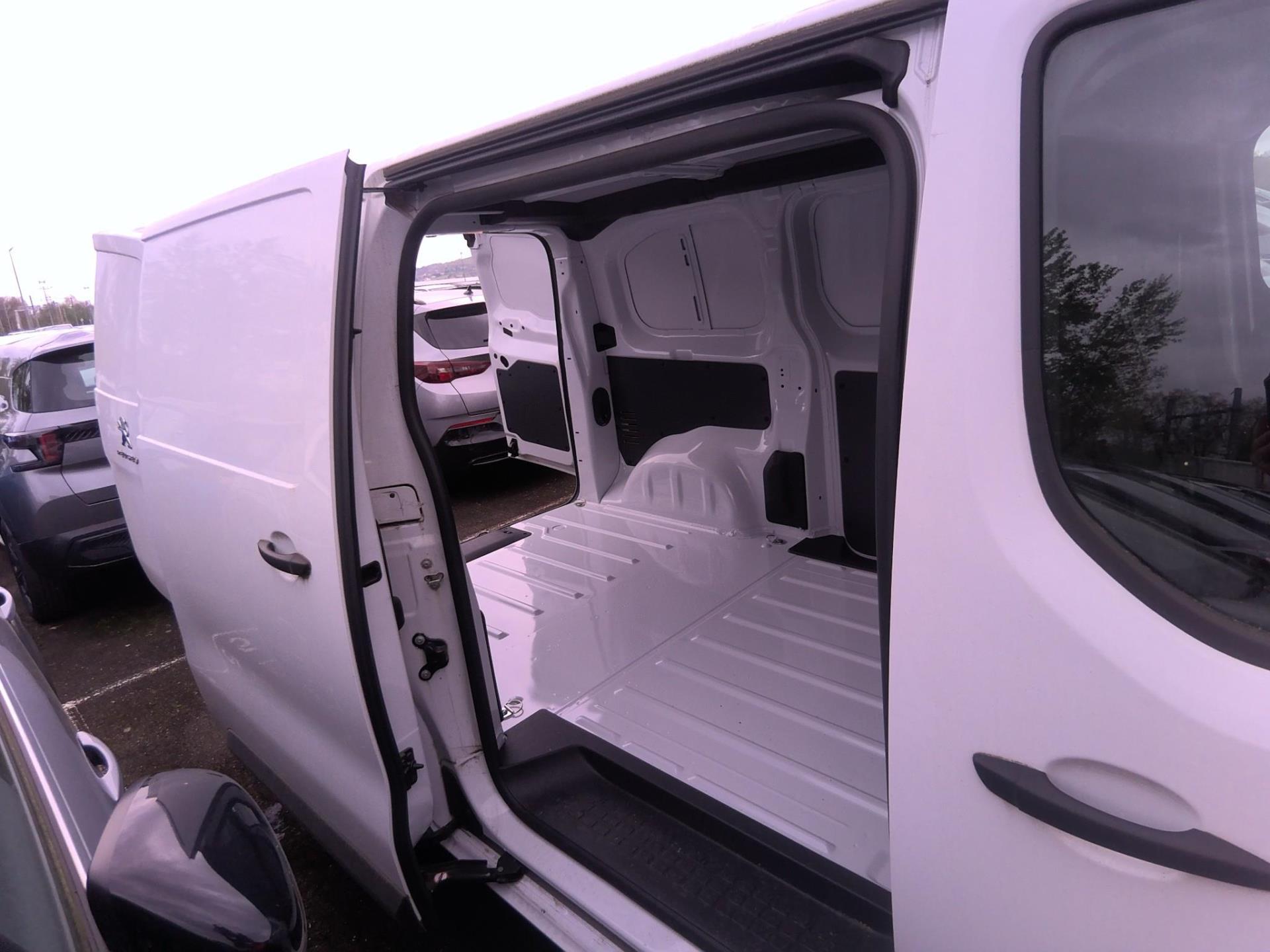 Peugeot EXPERT FGN TOLE M BLUEHDI 120 S&S BVM6  2023