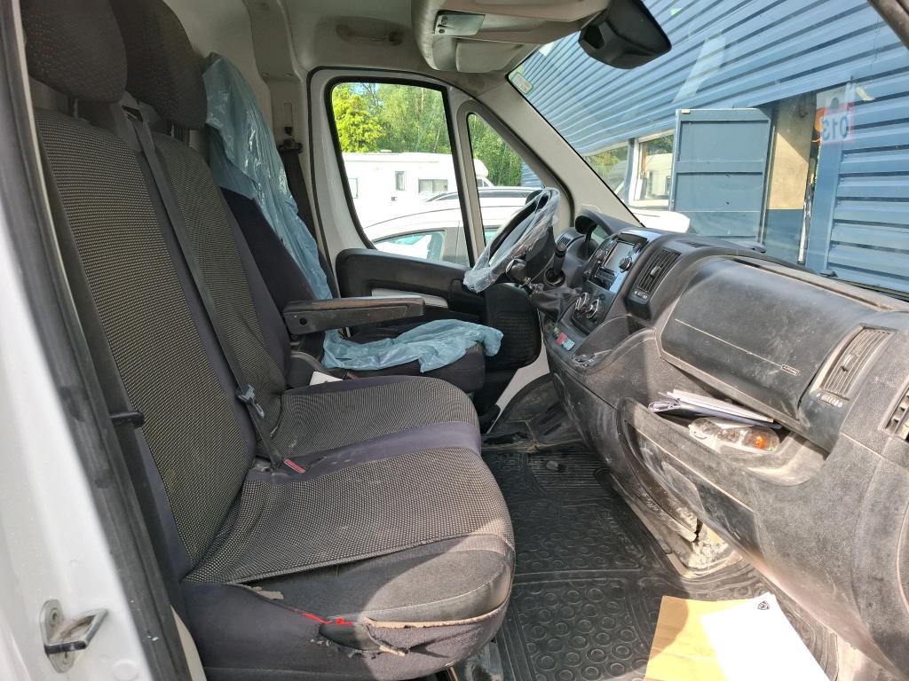 Peugeot BOXER TOLE 335 L2H2 BLUEHDI 120 S&S ASPHALT 2020