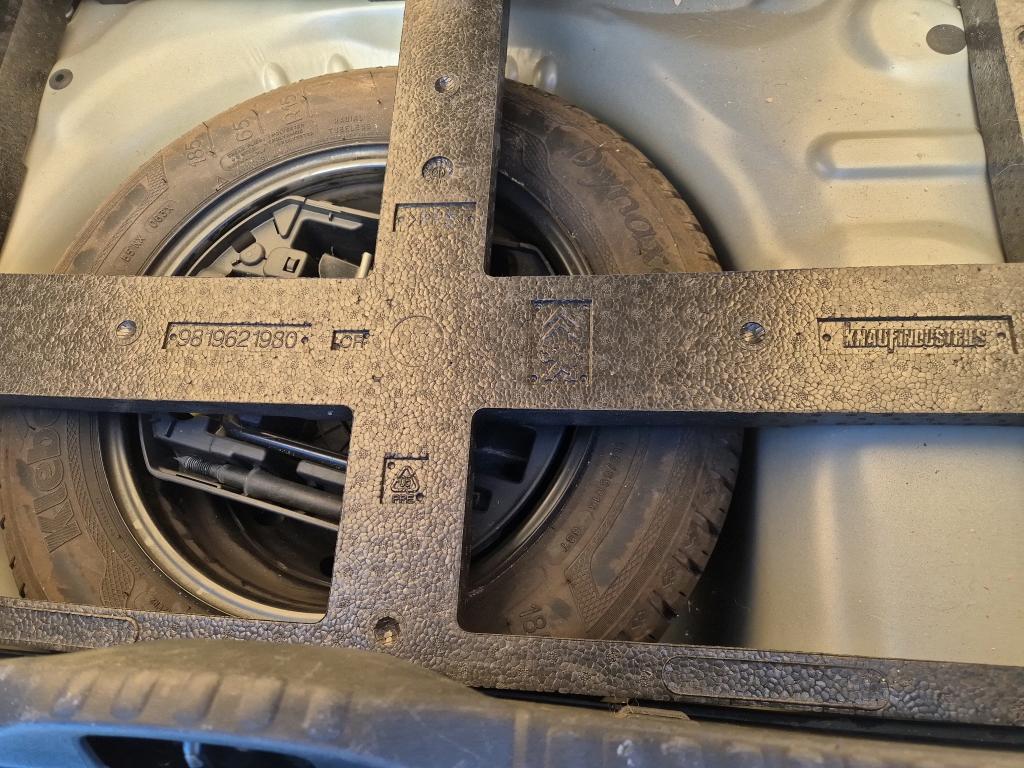 Citroen C3 PureTech 110 S&S EAT6 Shine Pack 2021