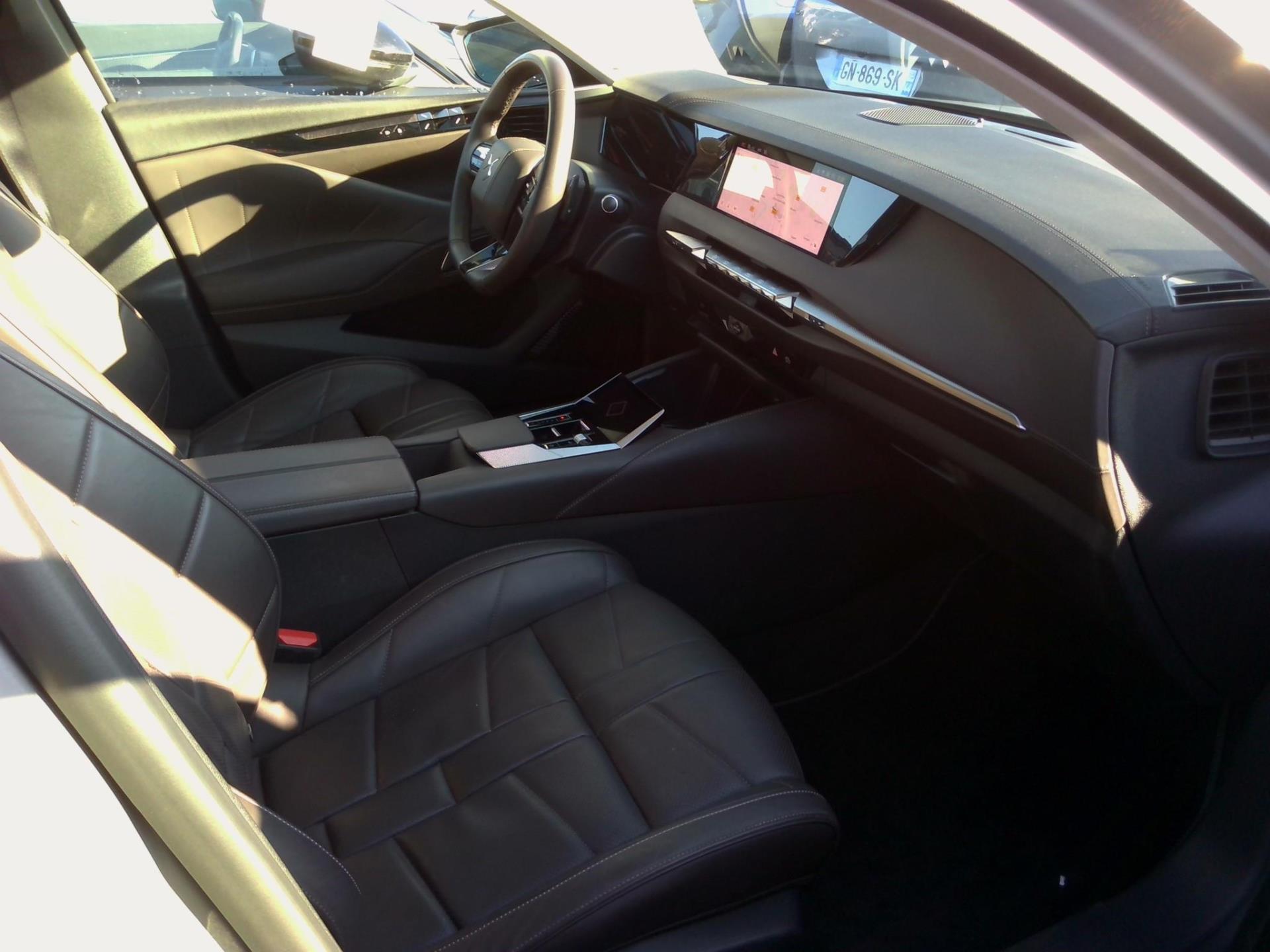 DS DS 4 Hybride E-Tense 225 EAT8 Cross Rivoli 2022
