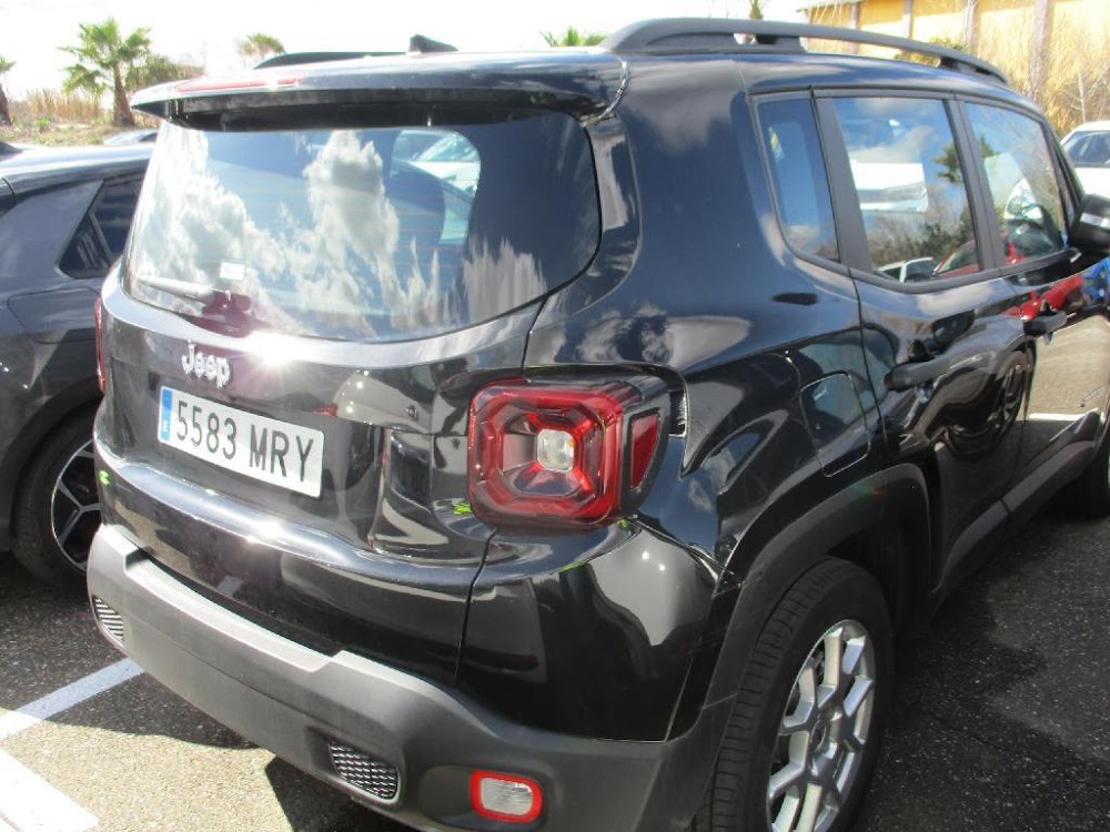 Foto Jeep Renegade Altitude 1.5 130cv e-Hybrid 8