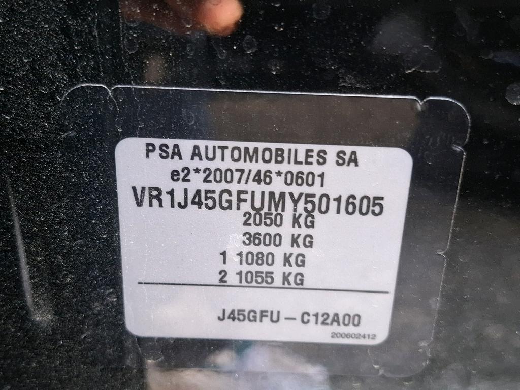 DS DS7 Crossback PureTech 180 EAT8 Performance Line+ 2021