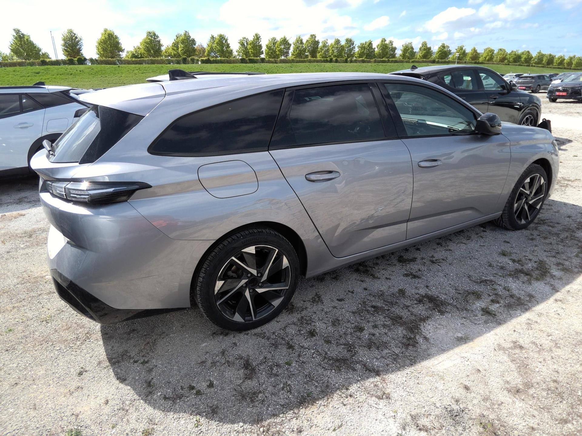 Peugeot 308 SW Hybrid 145 e-DCS6 Allure 2025
