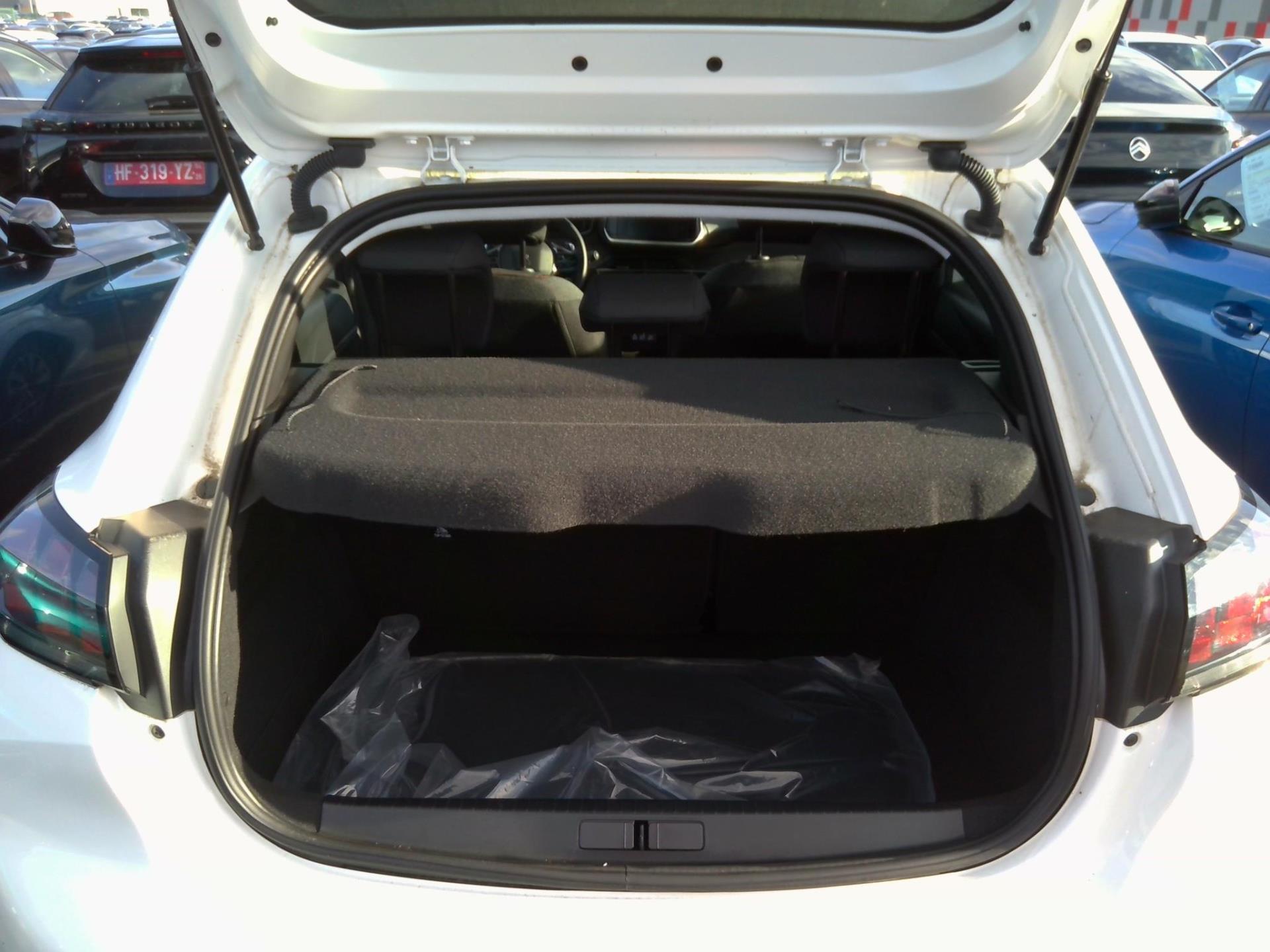 Peugeot 208 PureTech 100 S&S EAT8 Active Pack 2023