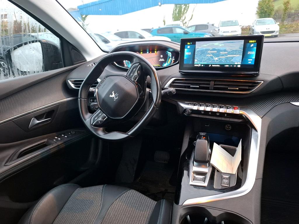 Peugeot 3008 Hybrid 225 e-EAT8 Active Pack 2022