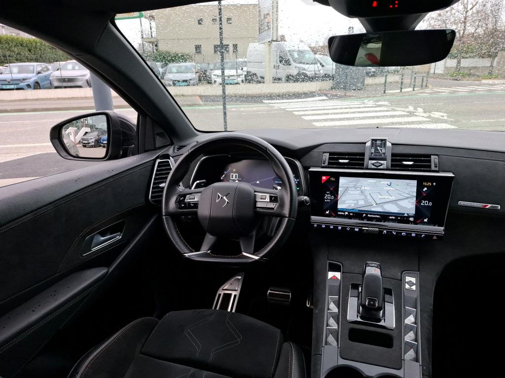 DS DS7 Crossback BlueHDi 130 EAT8 Performance Line+ 2021