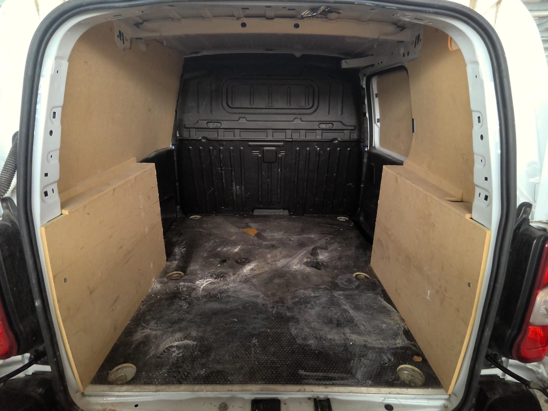 Citroen BERLINGO VAN M 950 BLUEHDI 100 S&S BVM6  2023