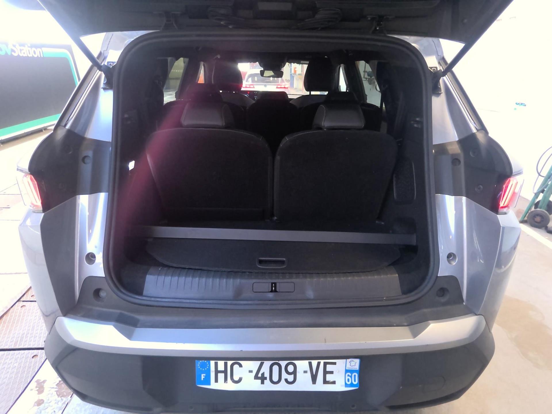 Peugeot 5008 Hybrid 145 ch e-DCS6 Allure 2025