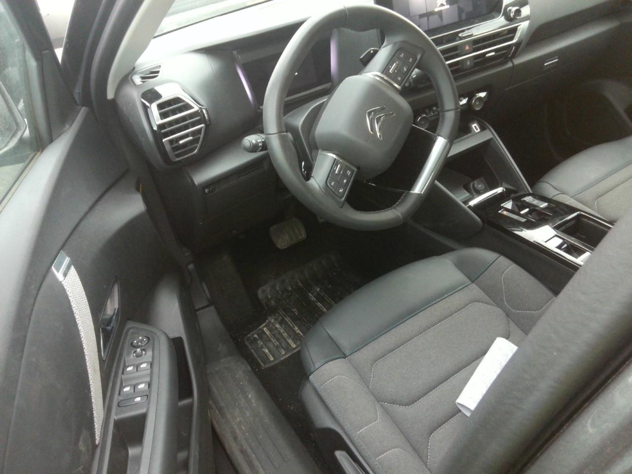 Foto Citroën C4 X 3