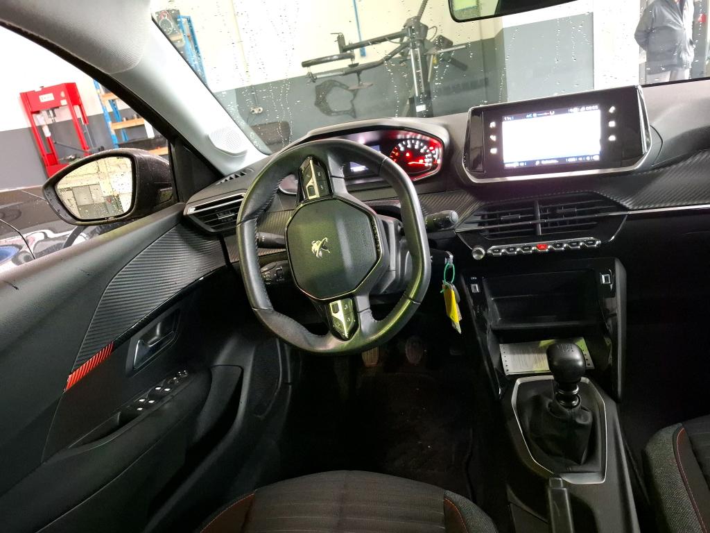 Peugeot 208 PureTech 100 S&S BVM6 Active Business 2021