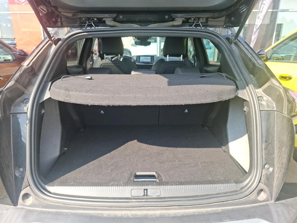 Peugeot 2008 PureTech 130 S&S EAT8 GT 2022