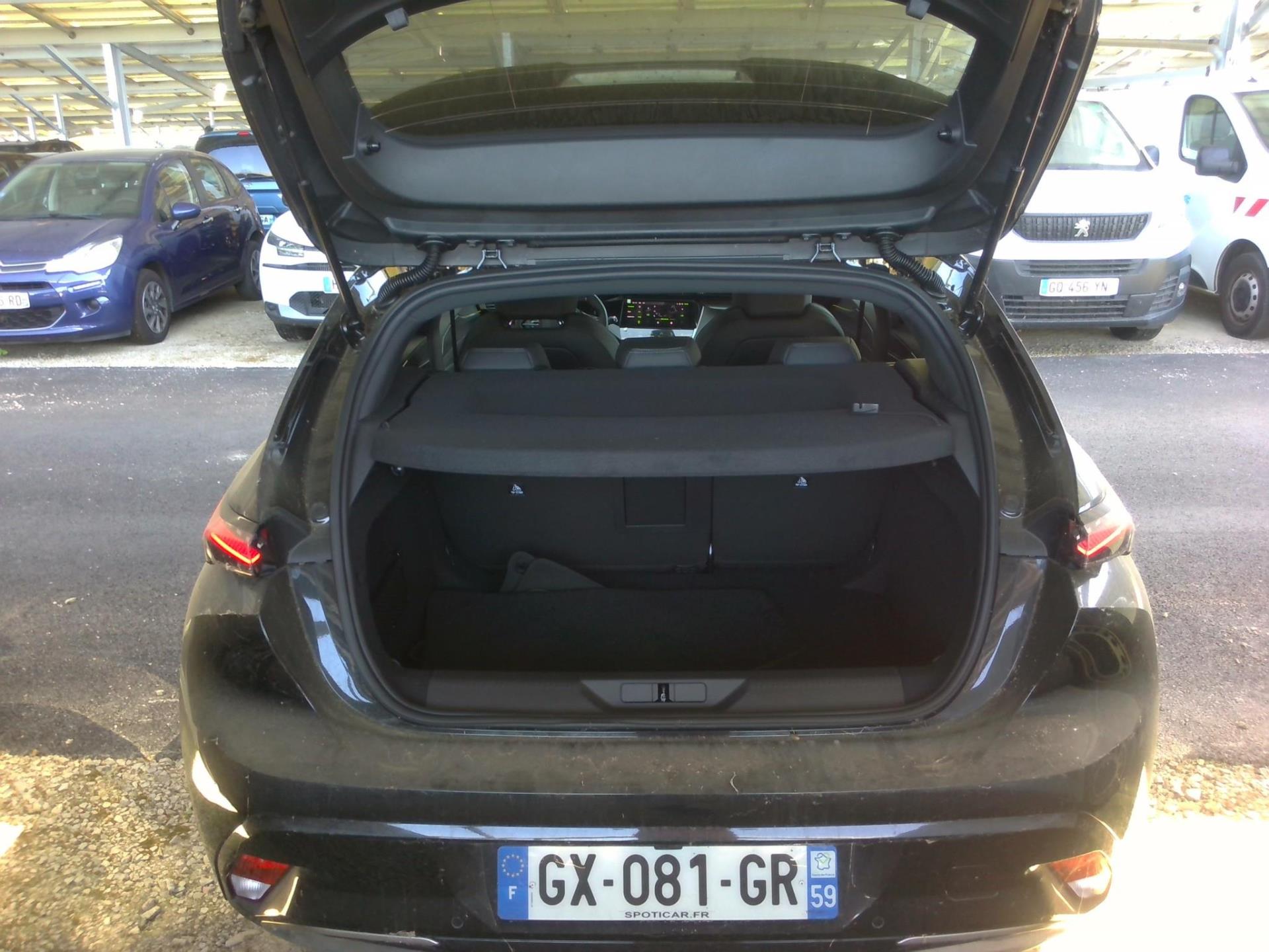 Peugeot 308 Hybrid 136 e-DCS6 GT 2024