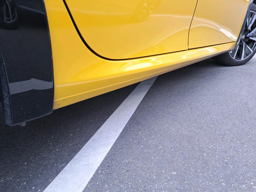 Peugeot 208 PureTech 130 S&S EAT8 GT 2022