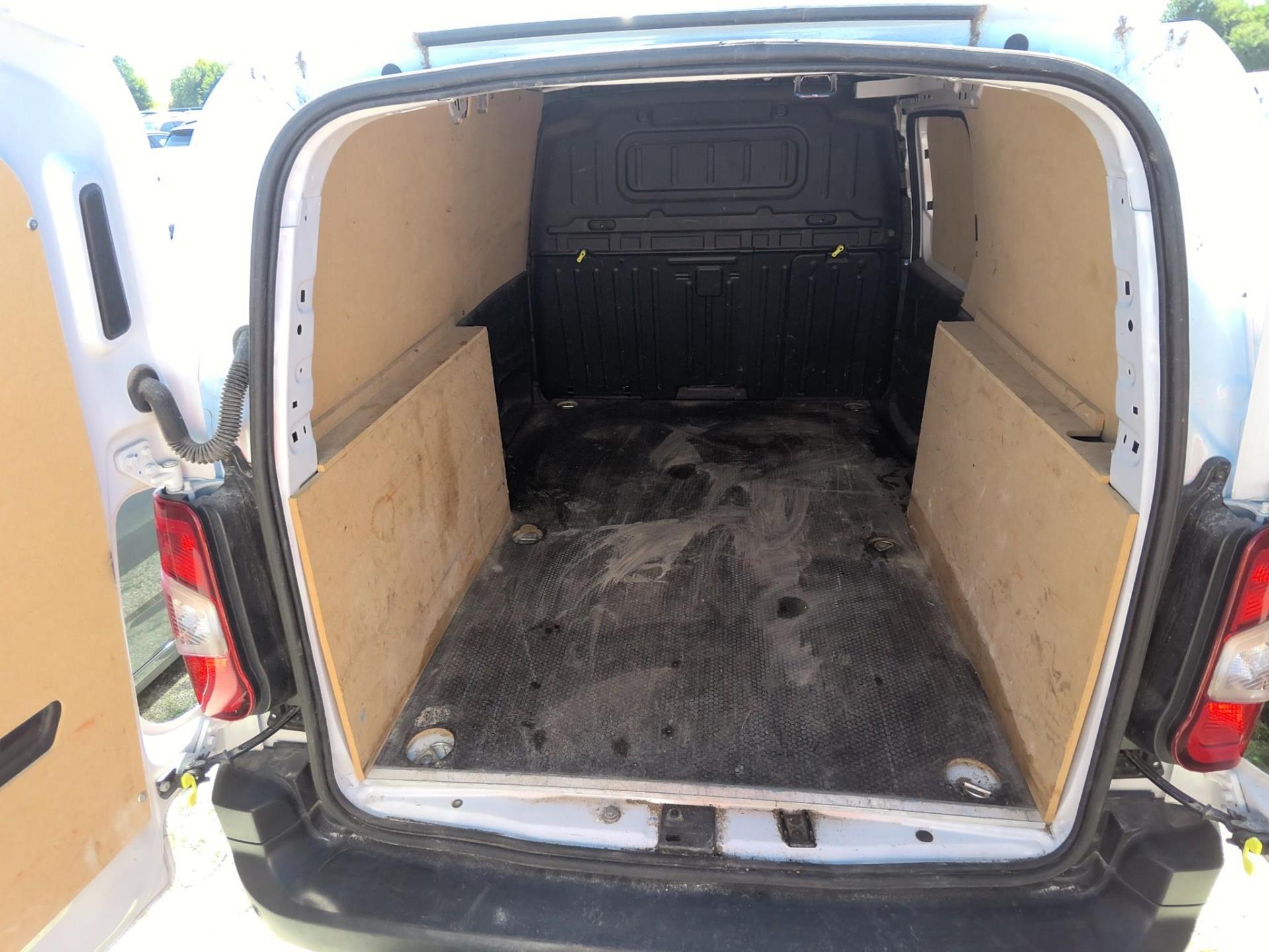 Peugeot PARTNER FOURGON XL 950 KG BLUEHDI 100 S&S BVM6  2023