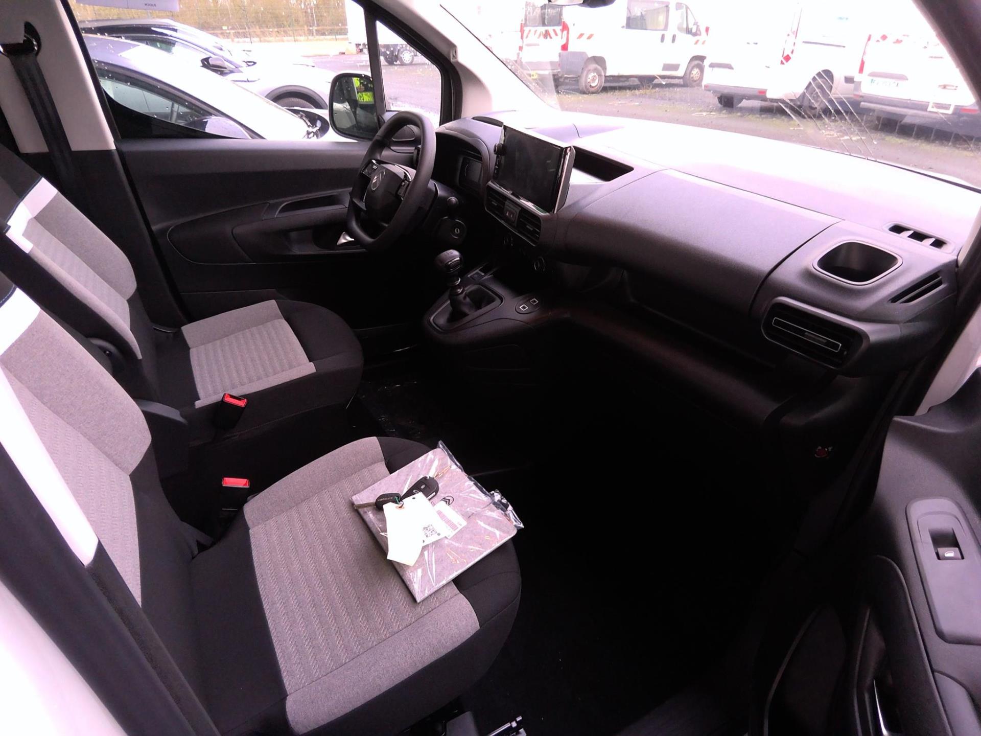 Citroen Berlingo Taille M BlueHDi 100 S&S BVM6 Plus 2025