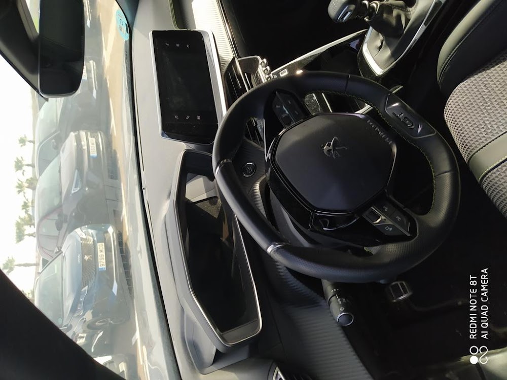 Foto Peugeot 2008 12