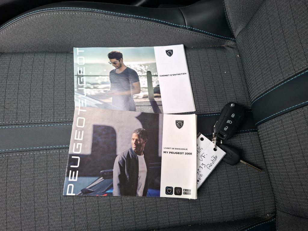 Peugeot 2008 BlueHDi 130 S&S EAT8 Allure 2022