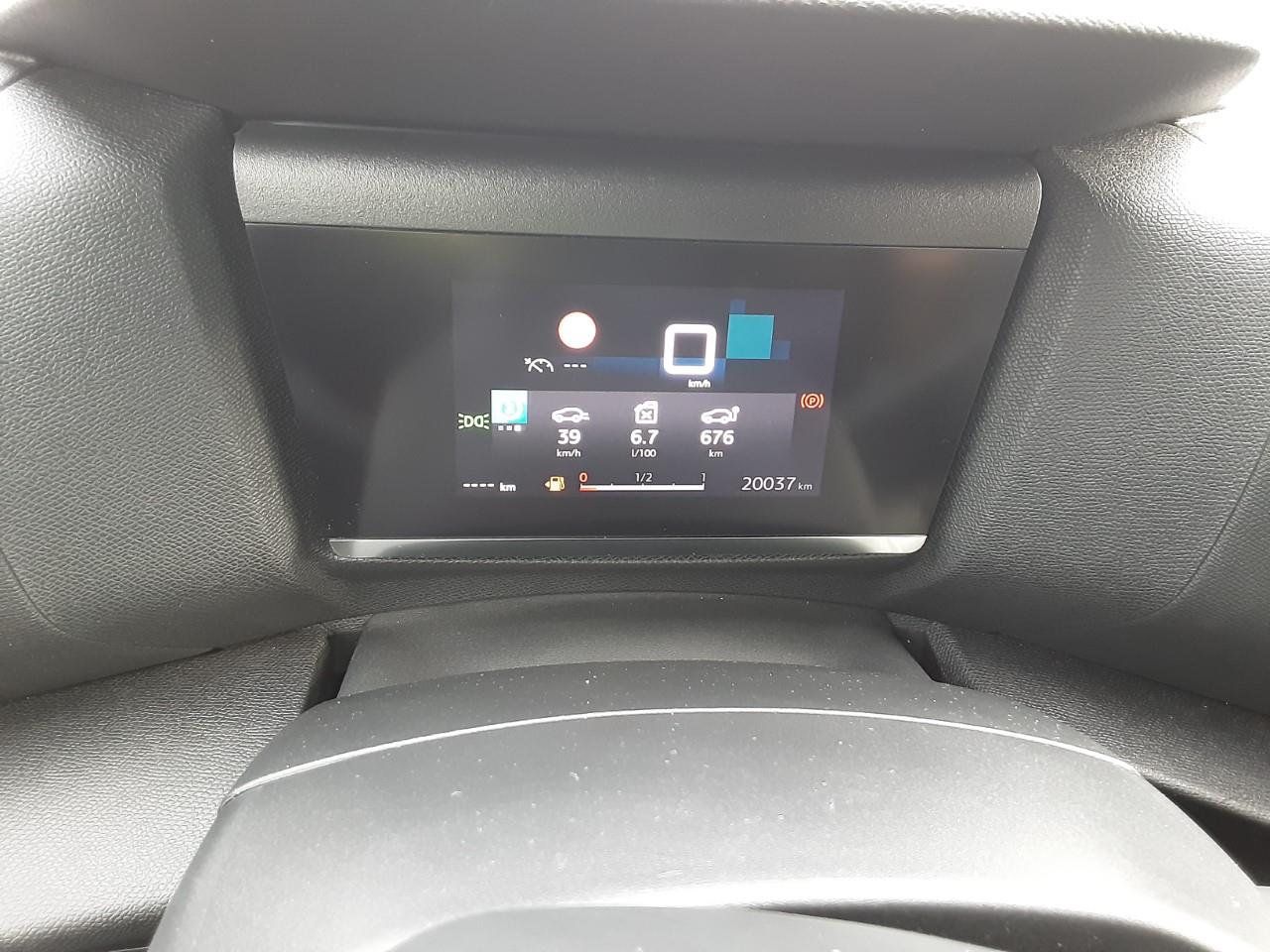 Foto Citroën C4 X 5