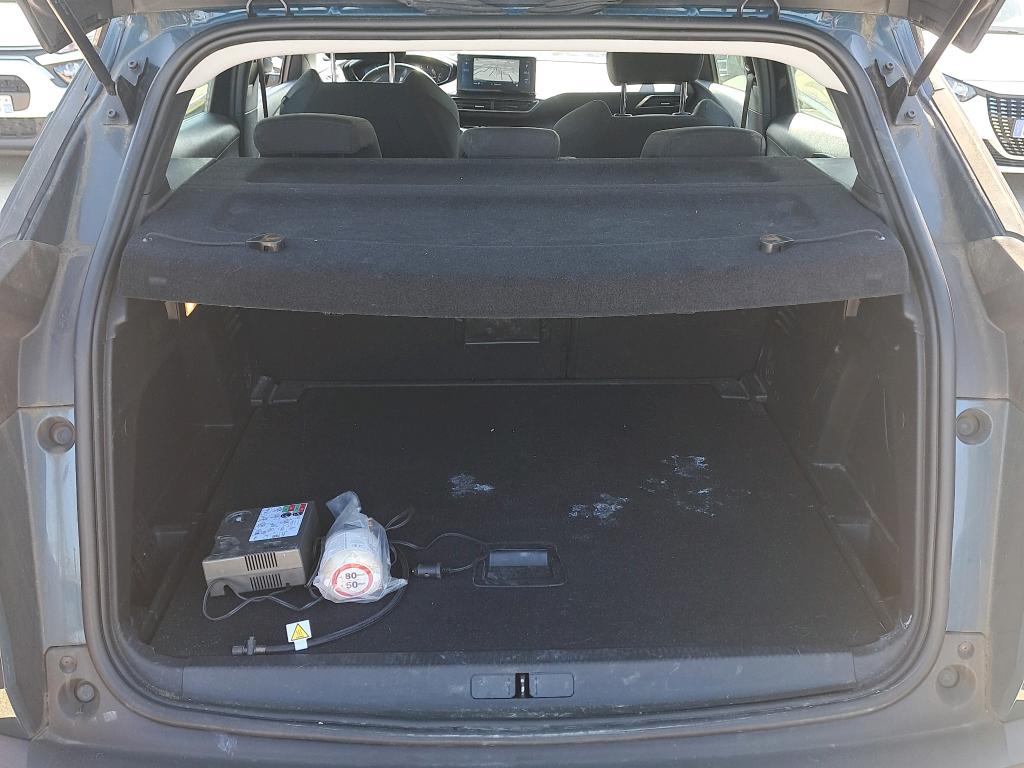 Peugeot 3008 BlueHDi 130ch S&S EAT8 Active Business 2021