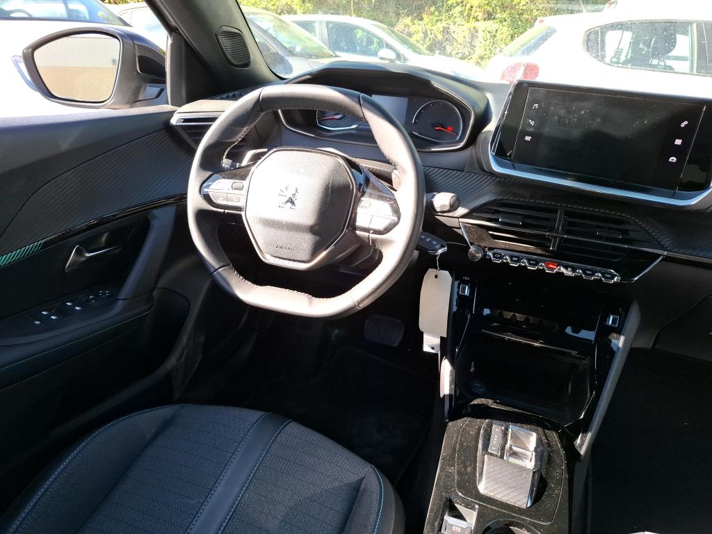Peugeot 2008 BlueHDi 130 S&S EAT8 Allure 2023
