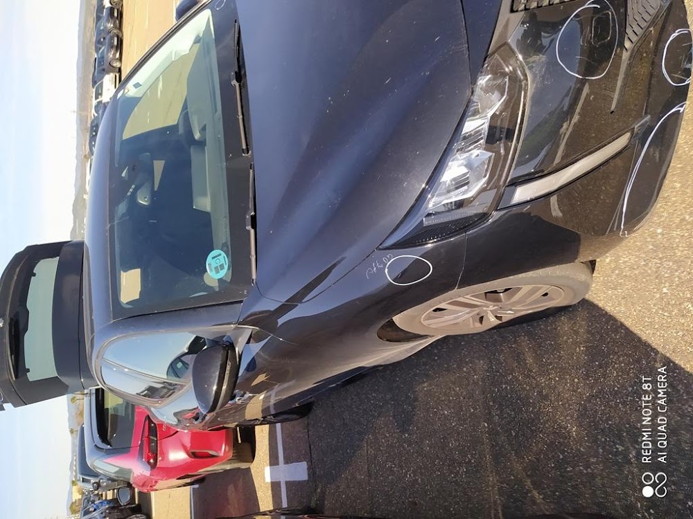 Foto Peugeot 208 10