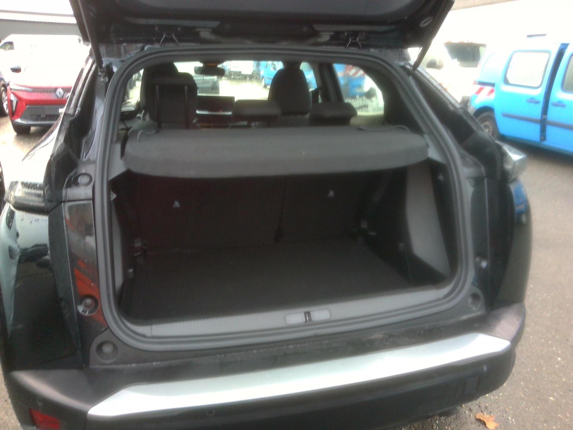 Peugeot 2008 100 S&S BVM6 Style 2025