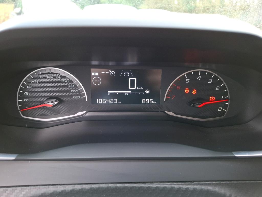 Peugeot 208 BLUEHDI 100 S&S BVM6 PREMIUM PACK 2021