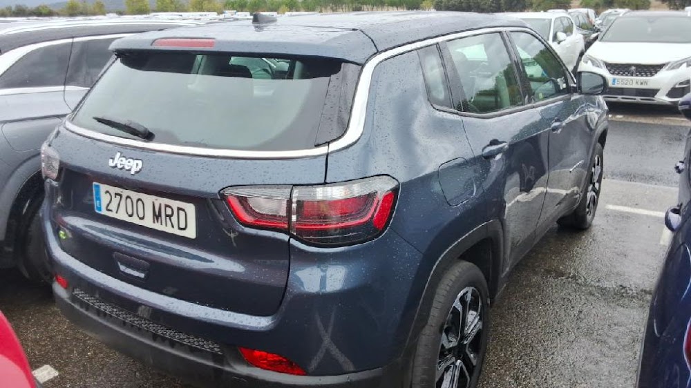 Foto Jeep Compass 12