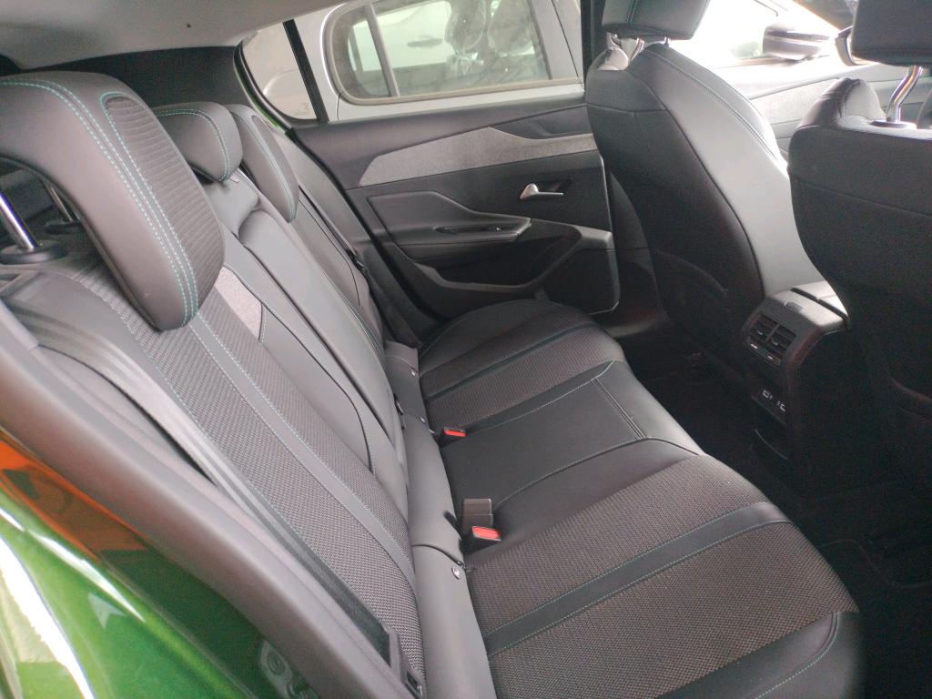 Peugeot 308 BlueHDi 130ch S&S EAT8 Allure Pack 2022