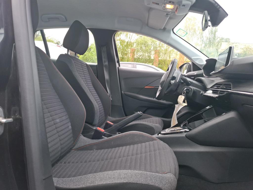 Peugeot 208 PureTech 100 S&S EAT8 Active Pack 2023