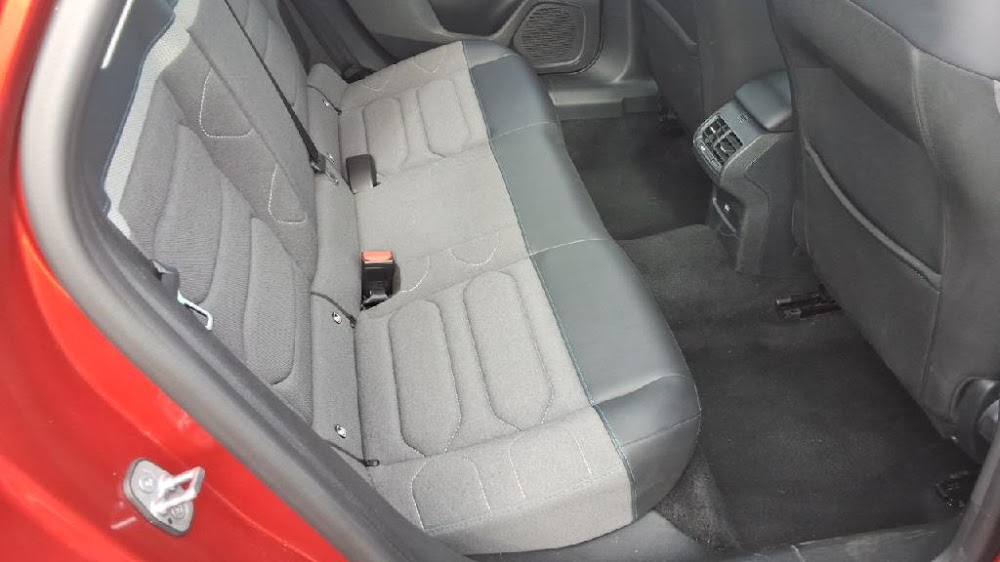 Foto Citroën C4 X 6