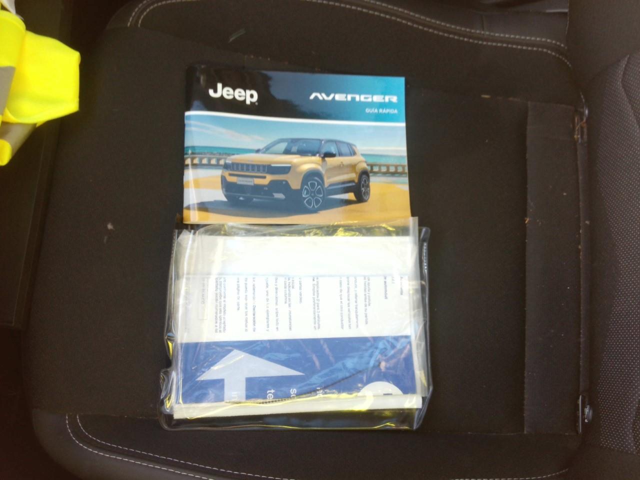 Foto Jeep AVENGER 7