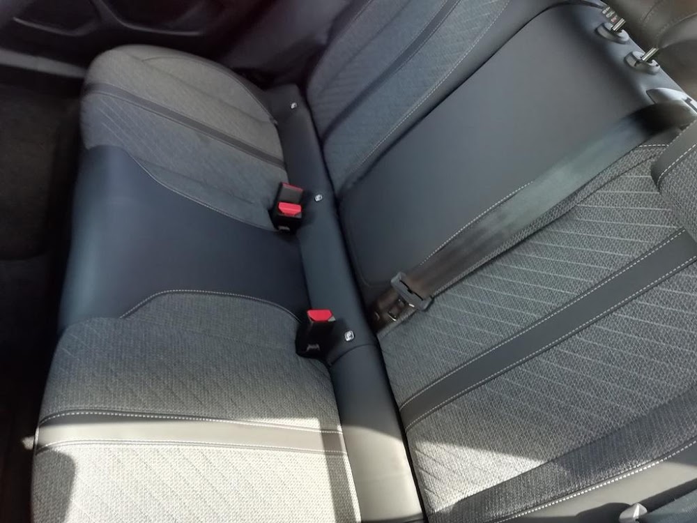 Foto Peugeot 2008 13