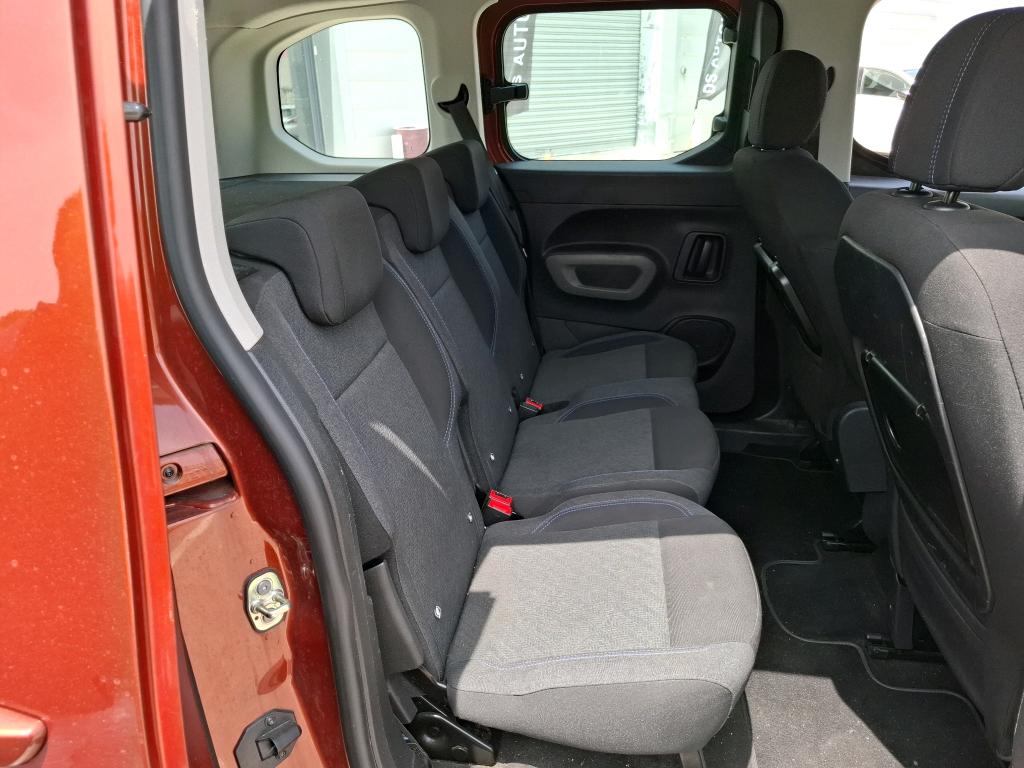 Peugeot Rifter Standard PureTech 110 S&S BVM6 5pl Style 2021