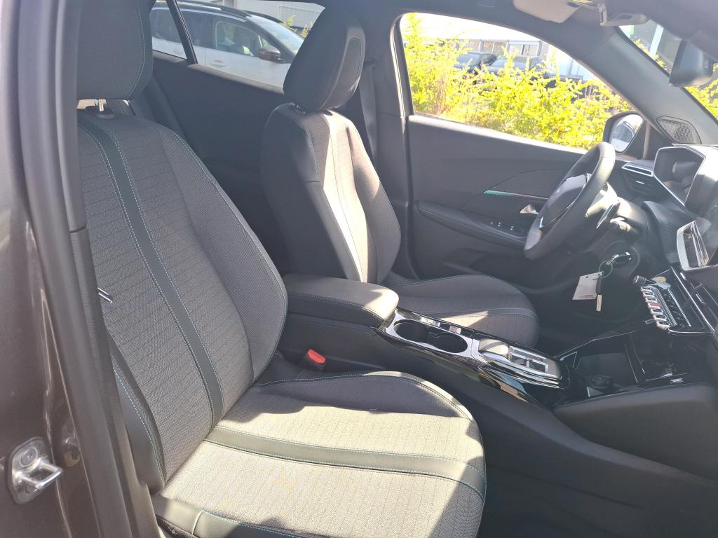 Peugeot 2008 PureTech 130 S&S EAT8 Allure Pack 2023