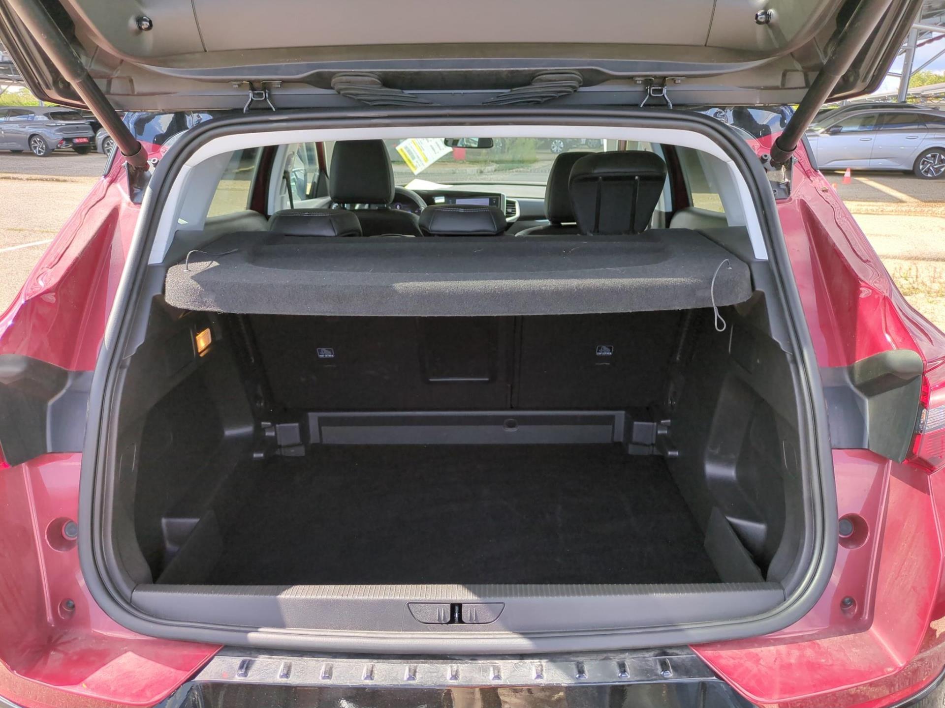 Opel Grandland 1.2 Turbo Hybrid 136 ch e-DCT6 GS Light 2024