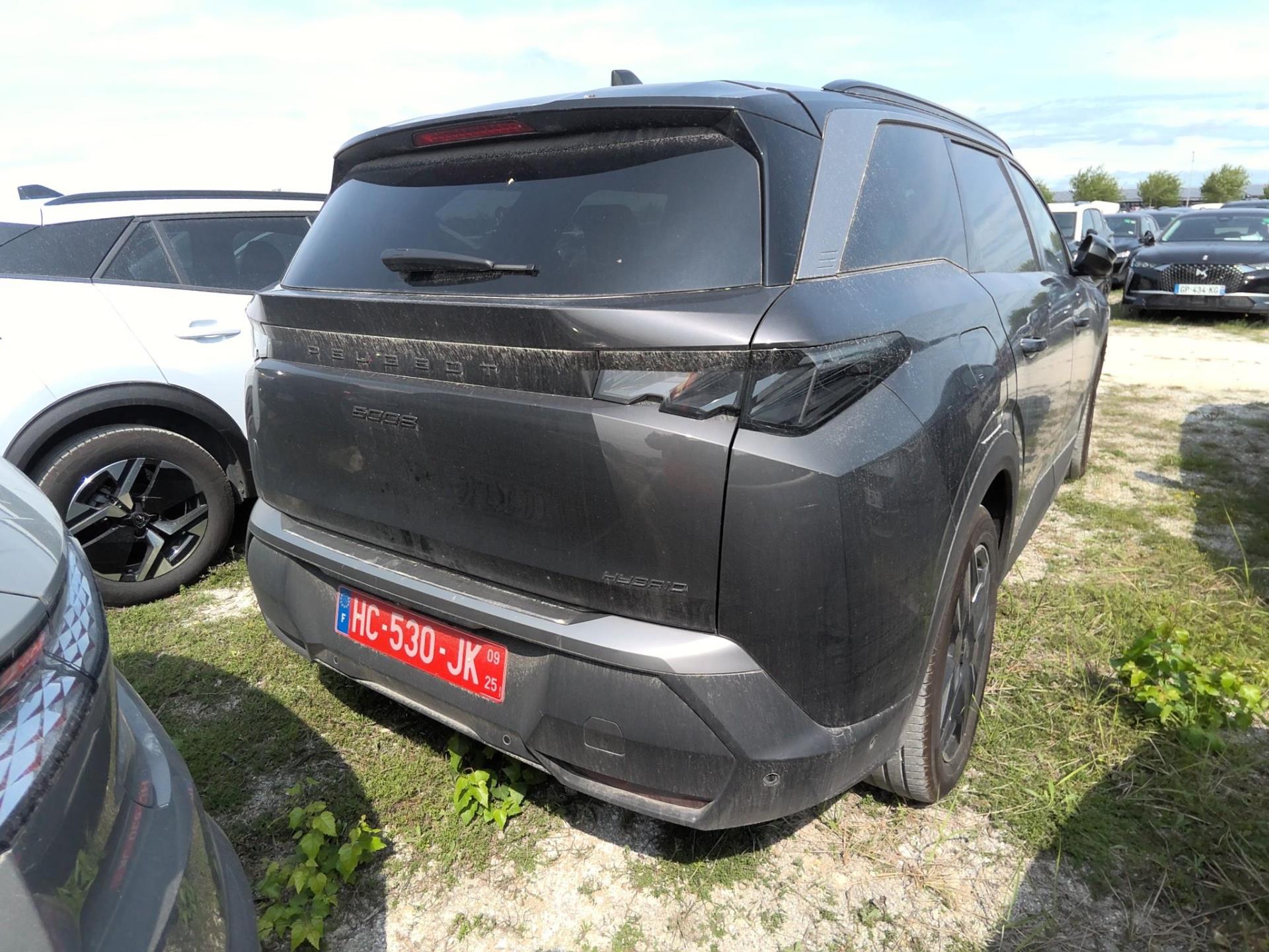 Peugeot 5008 Hybrid 136 e-DCS6 GT 2025