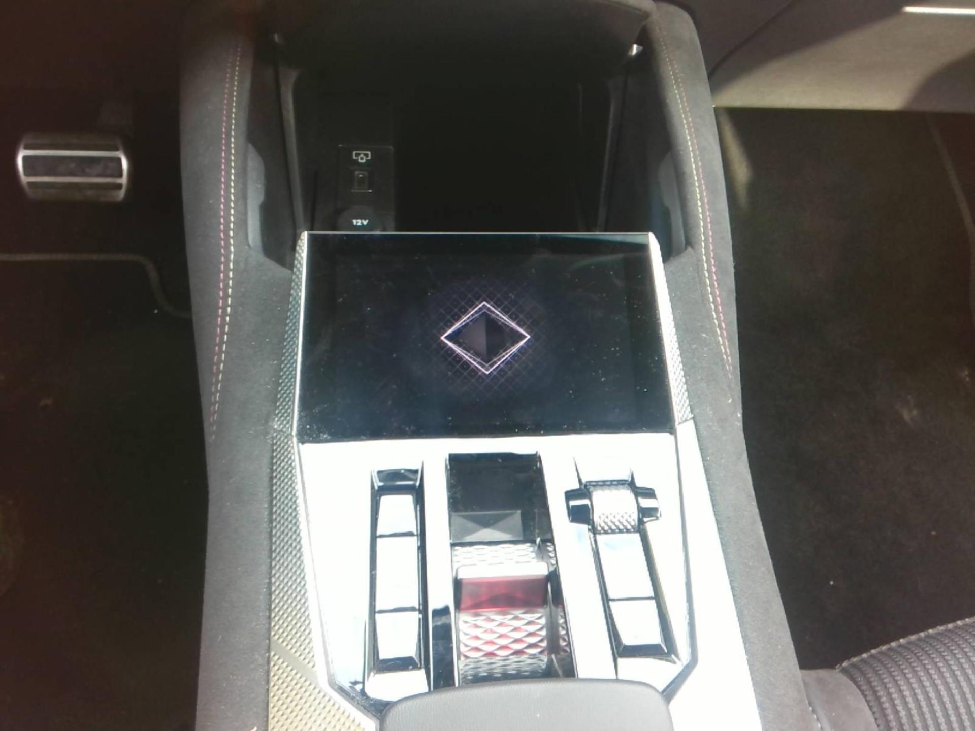 DS DS 4 Hybride E-Tense 225 EAT8 Performance Line 2024