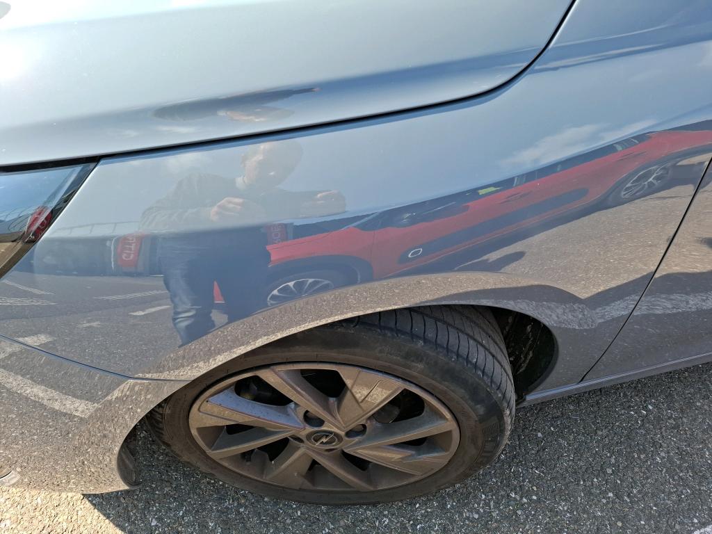 Opel Corsa 1.2 75 ch BVM5 2024