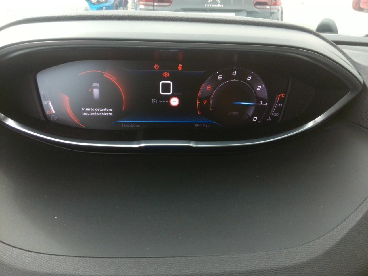Peugeot 3008 3008 Allure Pack Gasolina 130 S&S 6 Vel. MAN