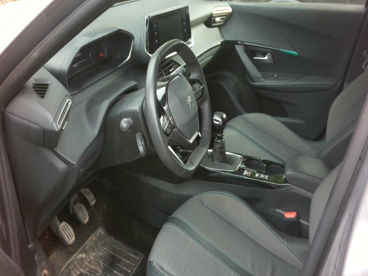 Foto Peugeot 2008 3