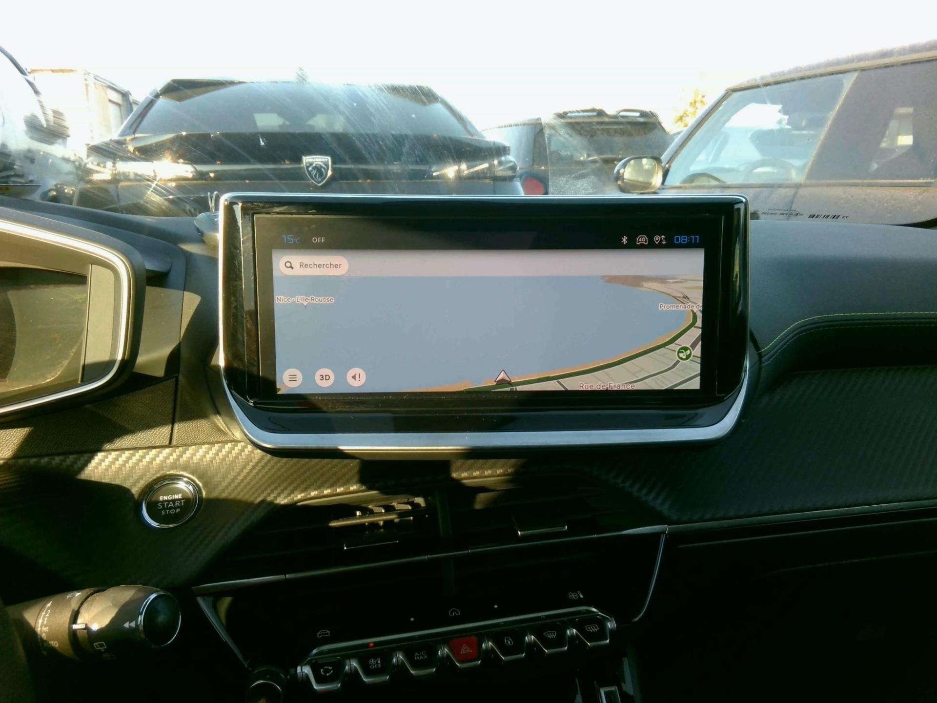 Peugeot 208 Hybrid 136 e-DCS6 GT 2024
