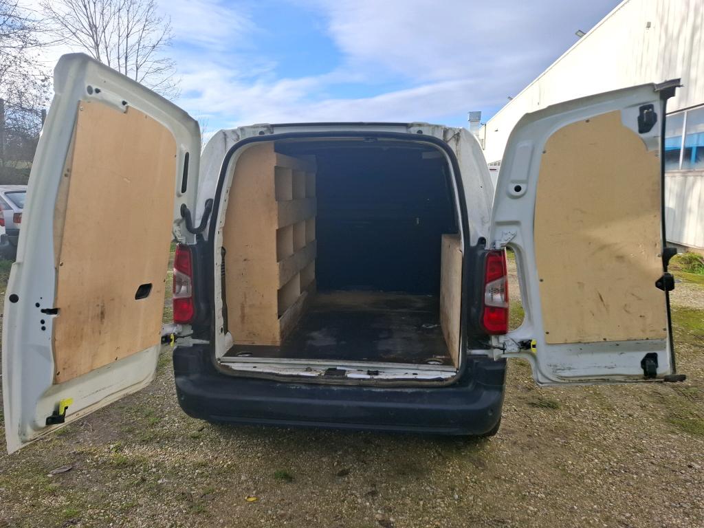Peugeot PARTNER FOURGON STANDARD 650 KG BLUEHDI 100 S&S BVM5 PREMIUM 2020