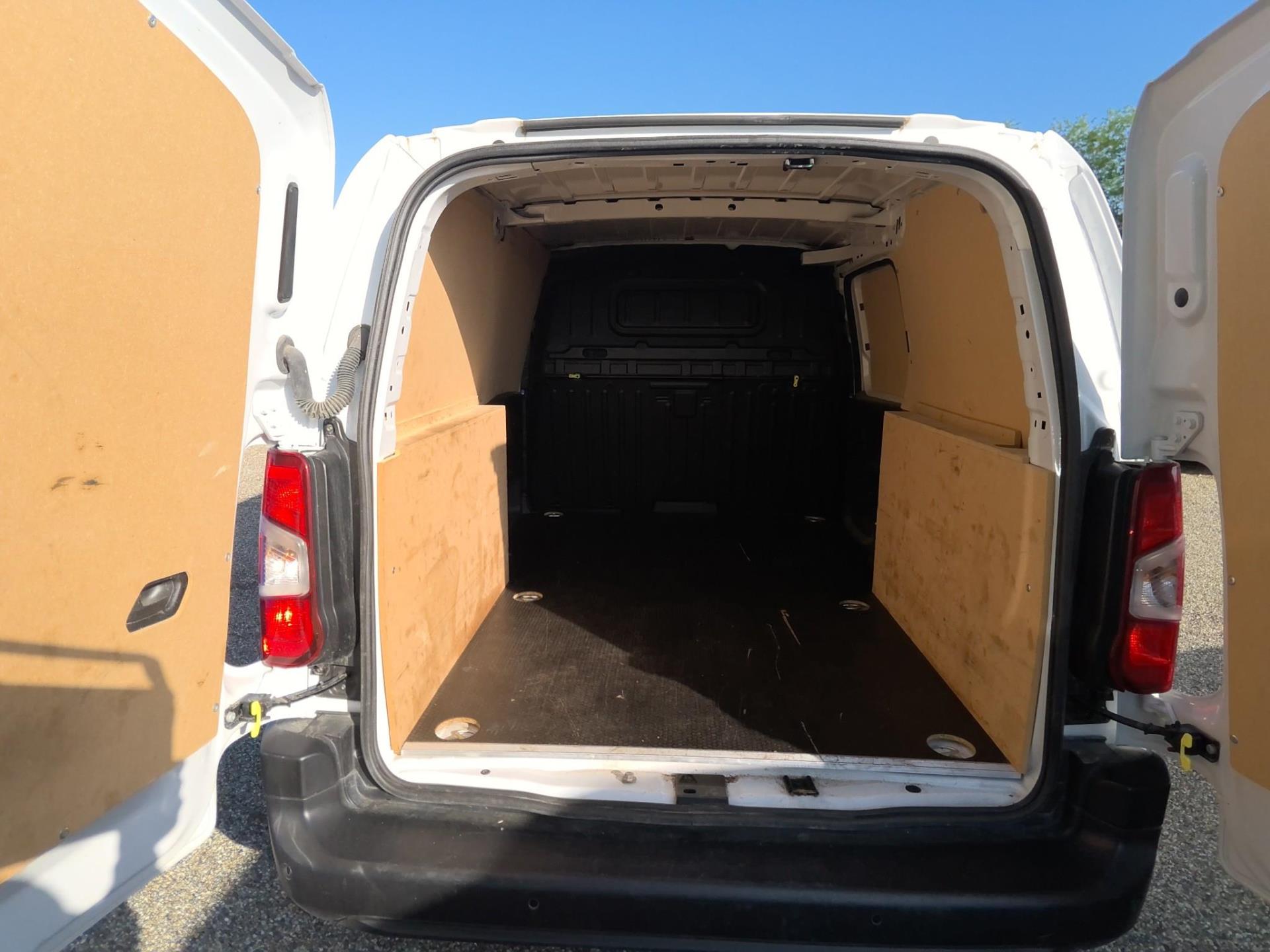 Citroen BERLINGO VAN XL 950 BLUEHDI 100 S&S BVM6  2023