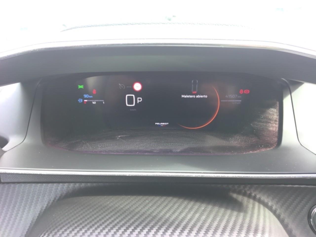 Foto Peugeot 508 Hybrid 10
