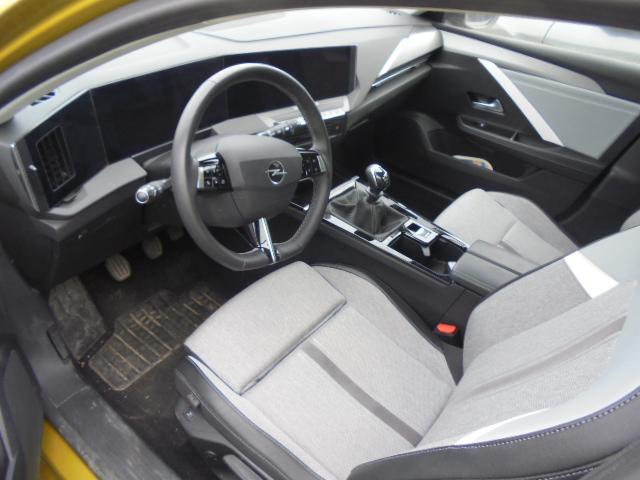Foto Opel Astra 14