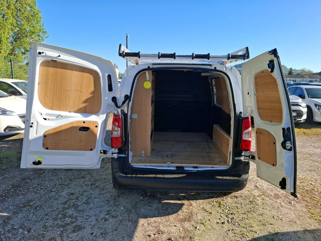 Peugeot PARTNER FOURGON STANDARD 650 KG BLUEHDI 100 S&S BVM6 ASPHALT 2022