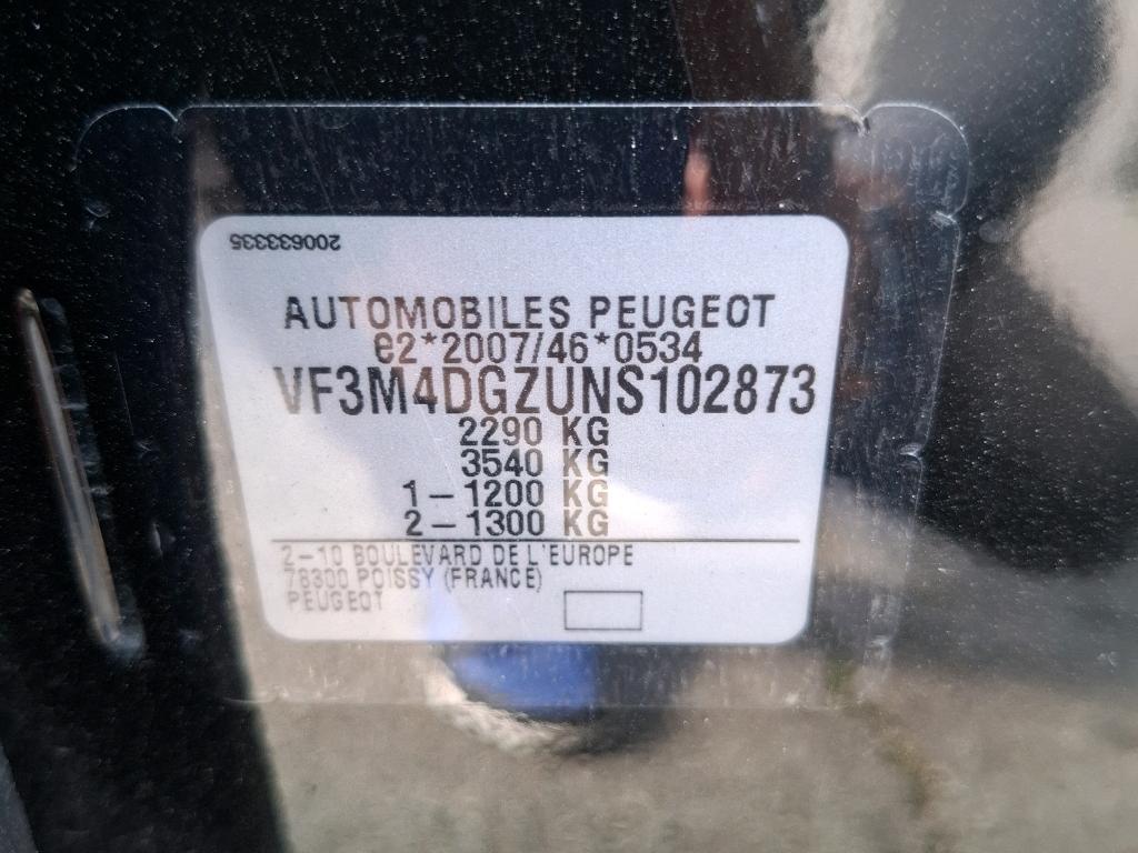 Peugeot 3008 Hybrid 225 e-EAT8 Allure 2022